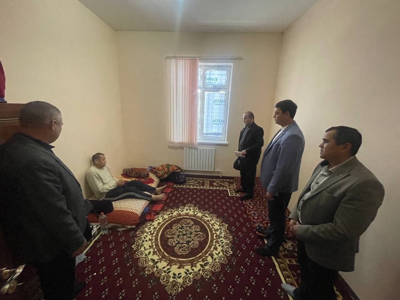 ҲАР БИР МУРОЖААТ ОРТИДА ИНСОН ТАҚДИРИ ТУРАДИ ДЕЙДИ ВИЛОЯТ ПРОКУРОРИ Б.Б.ҚУДРАТХАДЖАЕВ