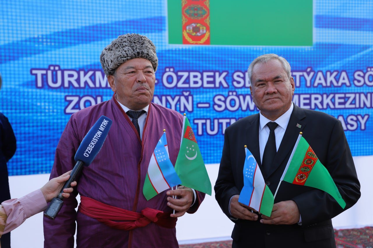 "Xorazm-Toshovuz" savdo zo'nasi qurilishi tamal toshi.